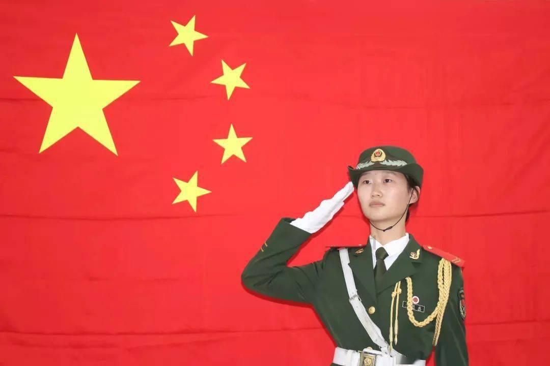 逃离金色的沙漠
